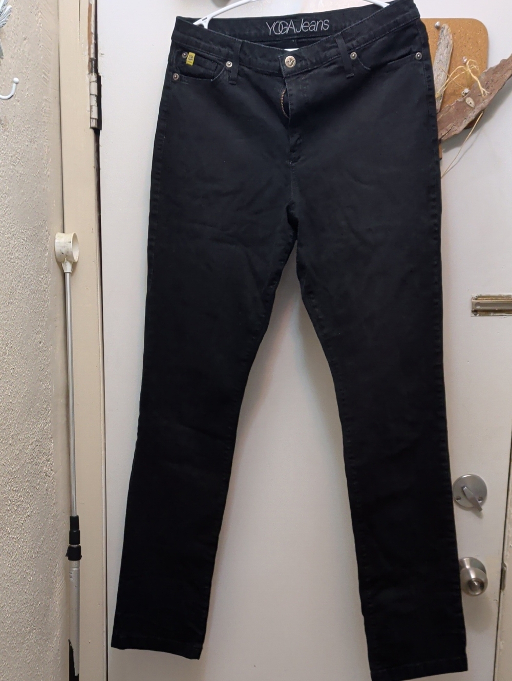 Yoga Jeans Women's Black Straight-Leg Pants